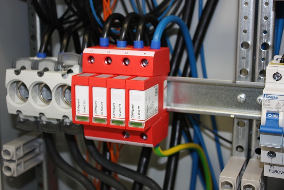 U berspannungsschutz bei Elektro Burkart GmbH in Künzell